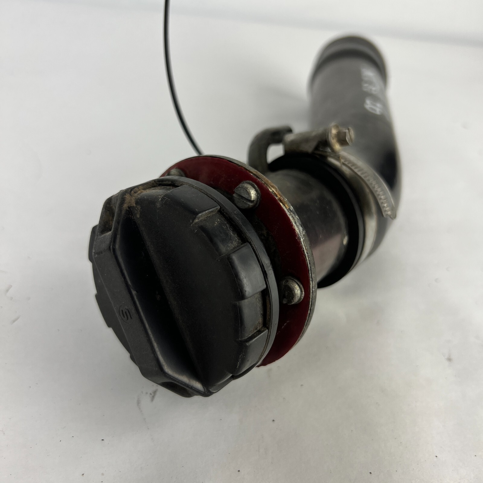 OEM 1993 1994 1995 1996 1997 1998 Bentley Brooklands Fuel Filler Neck Gas Cap