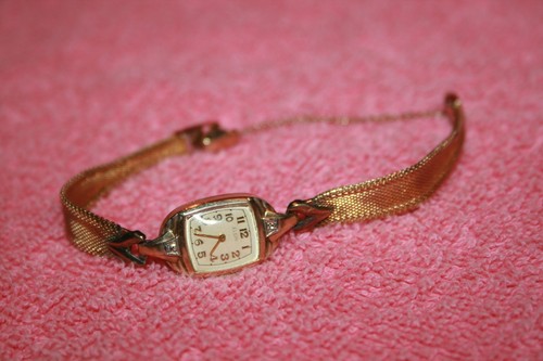 Vintage 2 Diamond Elgin U.S.A. 15 Jewels Watch Not Working - Picture 5 of 5