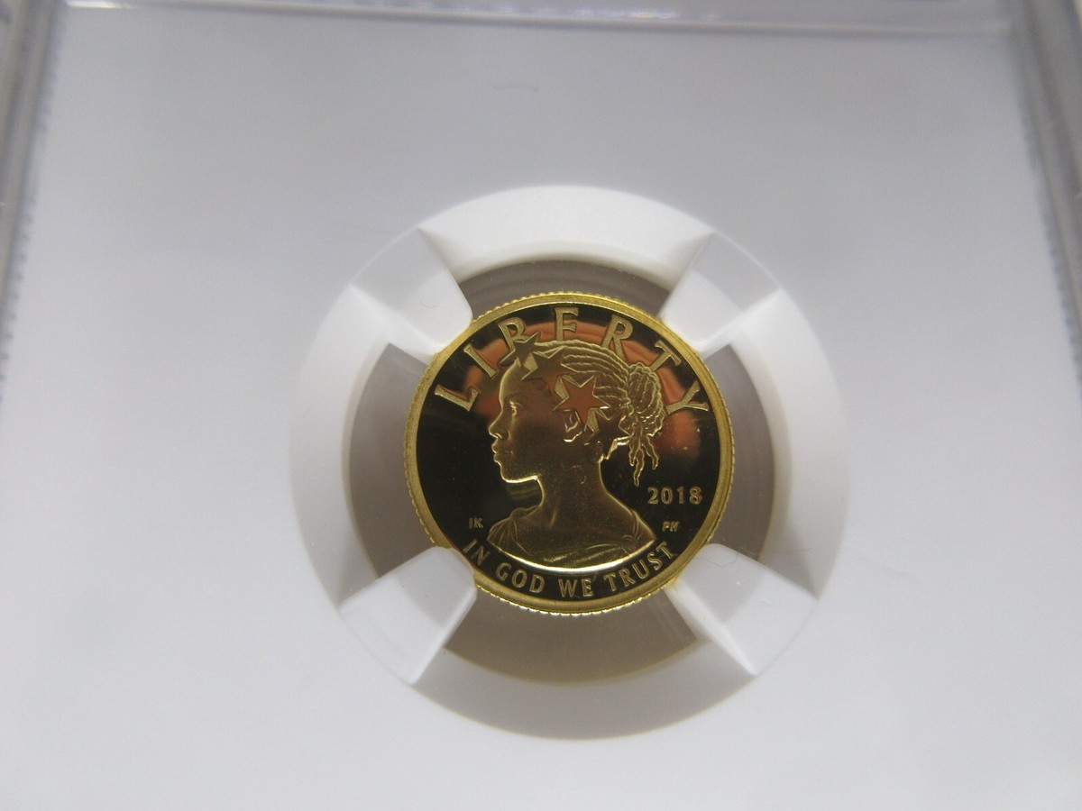2018年　中国パンダ銀メダル　NGC　MS69　ULTRA　CAMEO 8ｇ 2018年 中国パンダ銀メダル NGC MS69 ULTRA CAMEO 8g - メルカリ