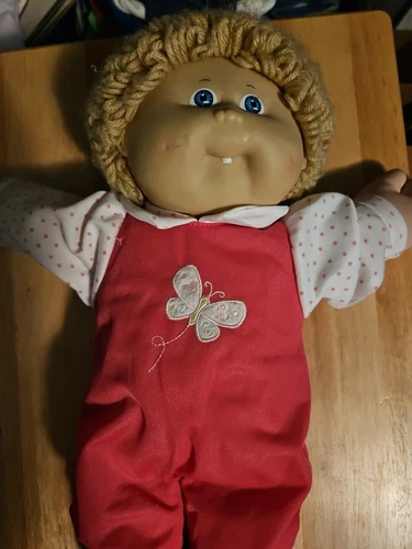 Vintage Cabbage Patch Doll Short Blonde Hair Rare Butterfly Jumper