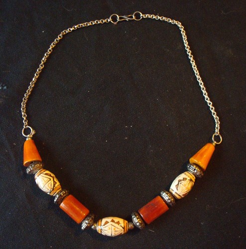 Collier Ethnique Art Nouveau – Perles D'Ambre – Création Ancienne Unique