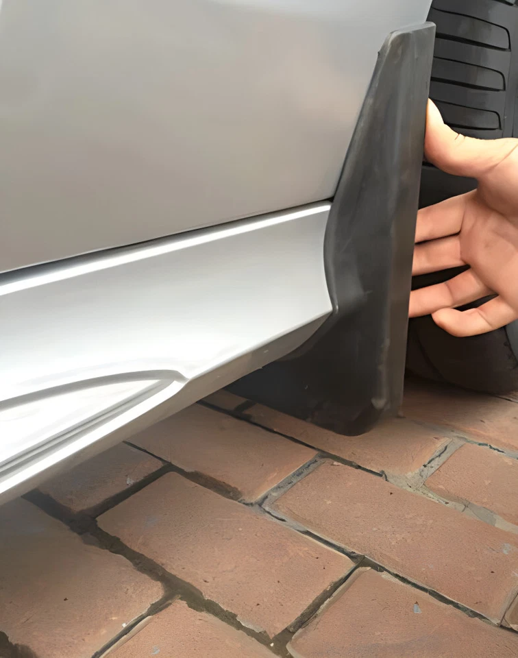 Protectores contra salpicaduras originales guardabarros para Mercedes Benz Clase E 2021-2023 AMG E53 E63s Foto 2 de 4