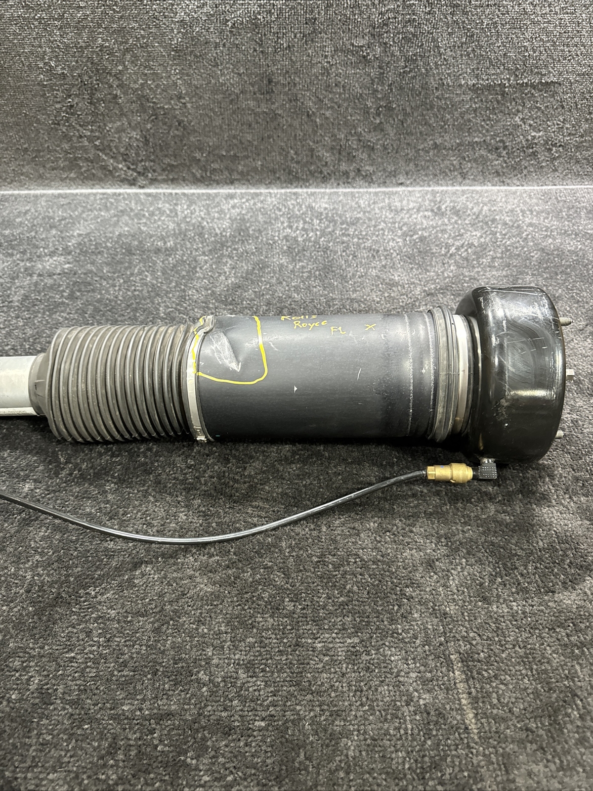 2004 Rolls-Royce Phantom Front Left Air Suspension Shock Absorber (DAMAGED!)