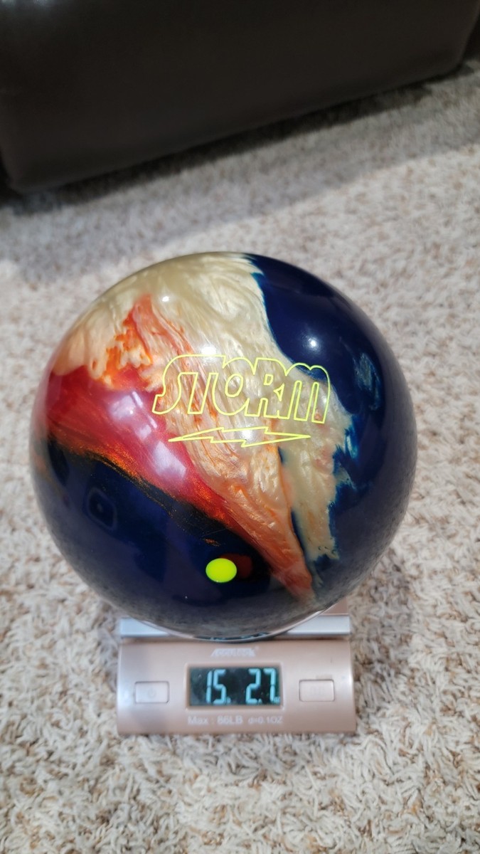Storm Snap Lock Bowling Ball | 15 Pounds | ~3