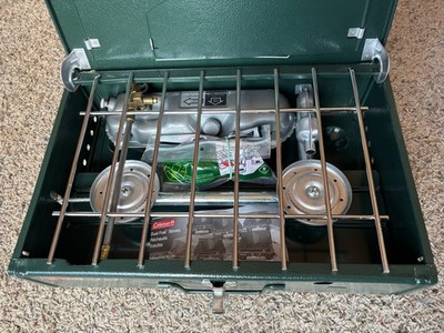 Coleman ツーバーナーコンロ 424ー700 s-l400.jpg