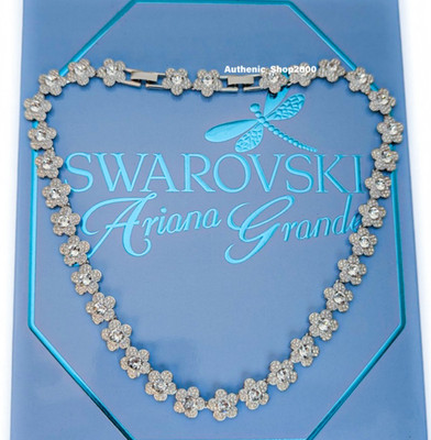 NIB 100% Authentic Ariana Grande x SWAROVSKI White Pave Flower Necklace 5749179