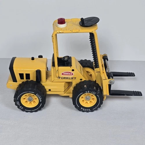 1970’s Tonka Forklift XR-101 Metal Toy Forkflift Yellow Vintage Tonka Toy