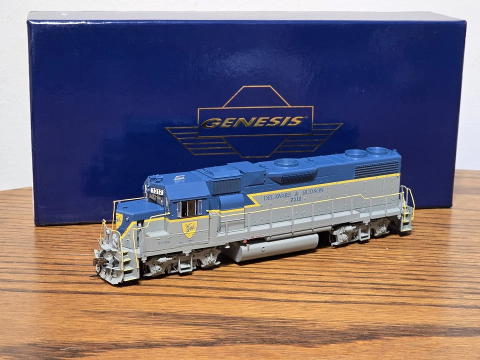 HO Athearn Genesis D&H 7312 GP38-2 DCC SOUND G65411 - Image 2 of 4