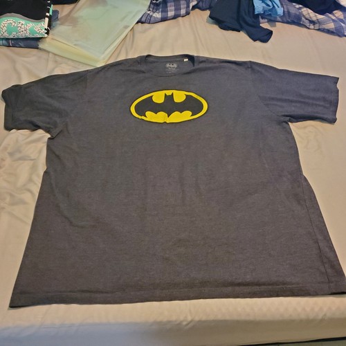 DC Comics Batman 5XL T-shirt - Picture 1 of 4
