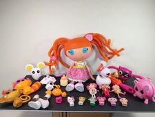 Lote Mixto Grande Muñecas y Mascotas y Accesorios Lalaloopsy 25 Piezas en Total
