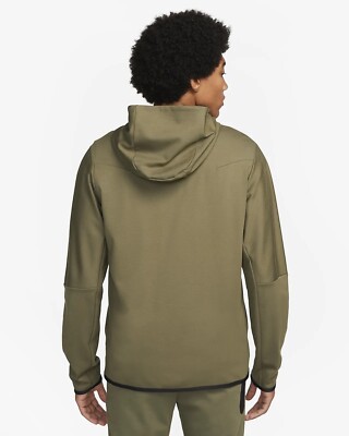 NWT! Nike Sportswear Tech Fleece Lightweight Men's Medium Zip