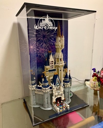 Acrylic display case For LEGO® Technic 71040 The Disney Castle with top light - Picture 7 of 10