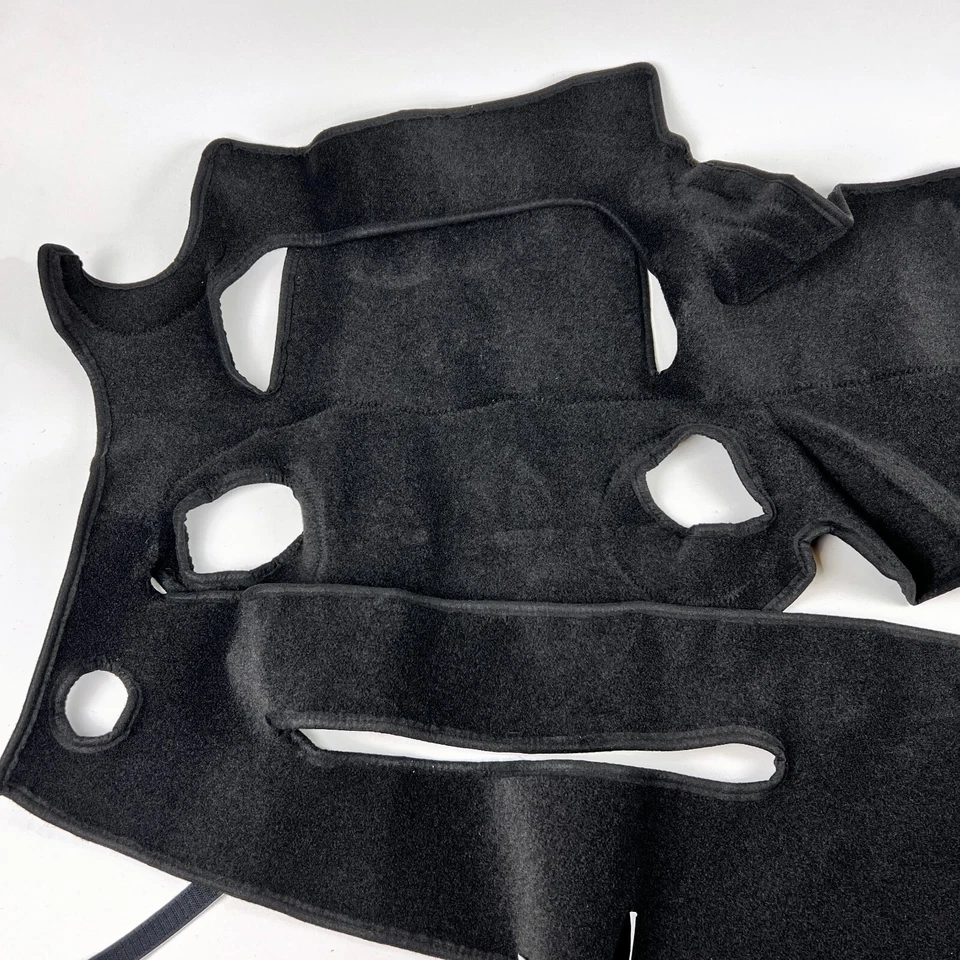 Dashboard Dash Mat Cover for 2019-2023 Mercedes-Benz Sprinter (Poly Carpet) - Image 4 of 4