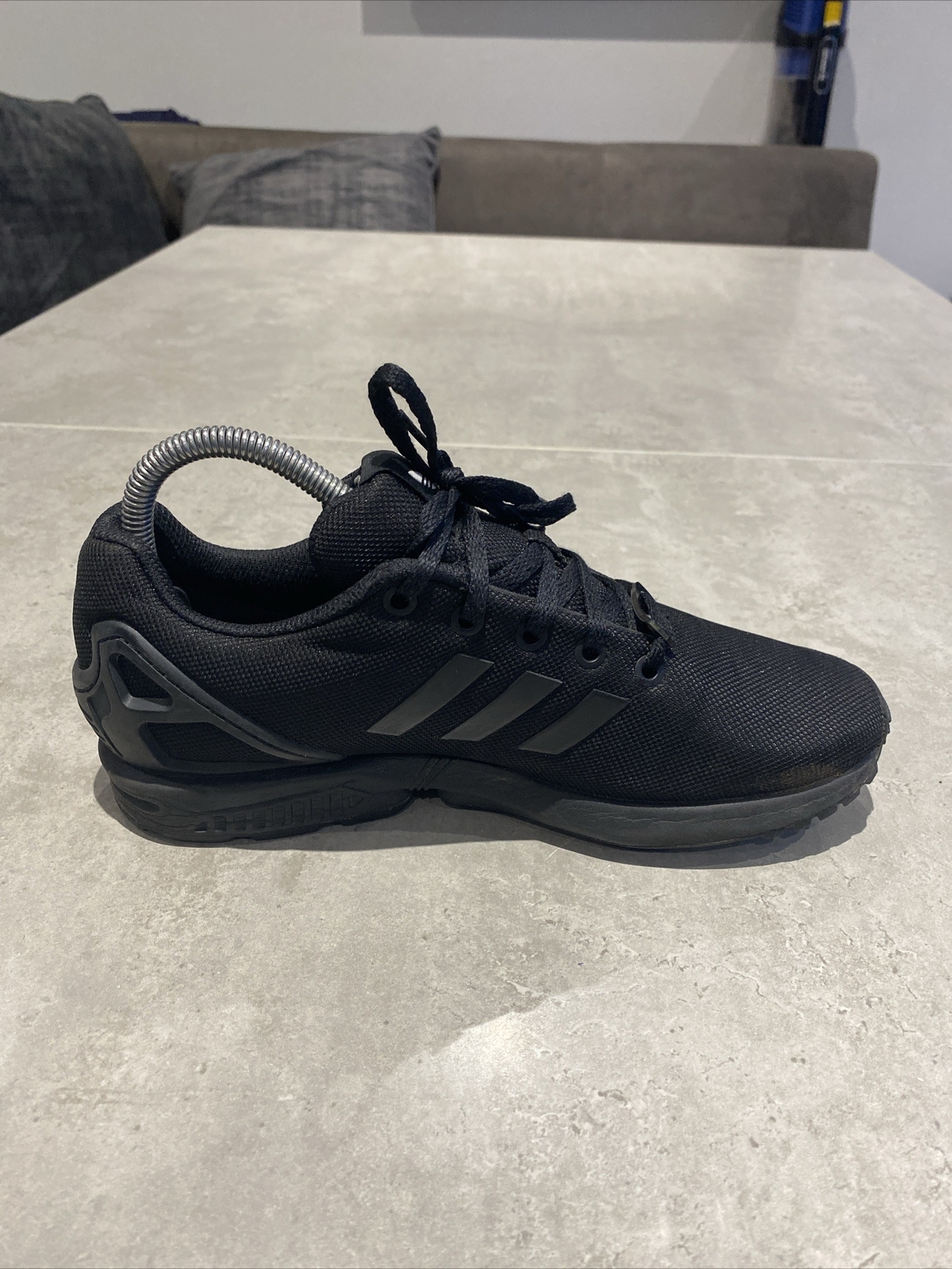 black adidas torsion trainers