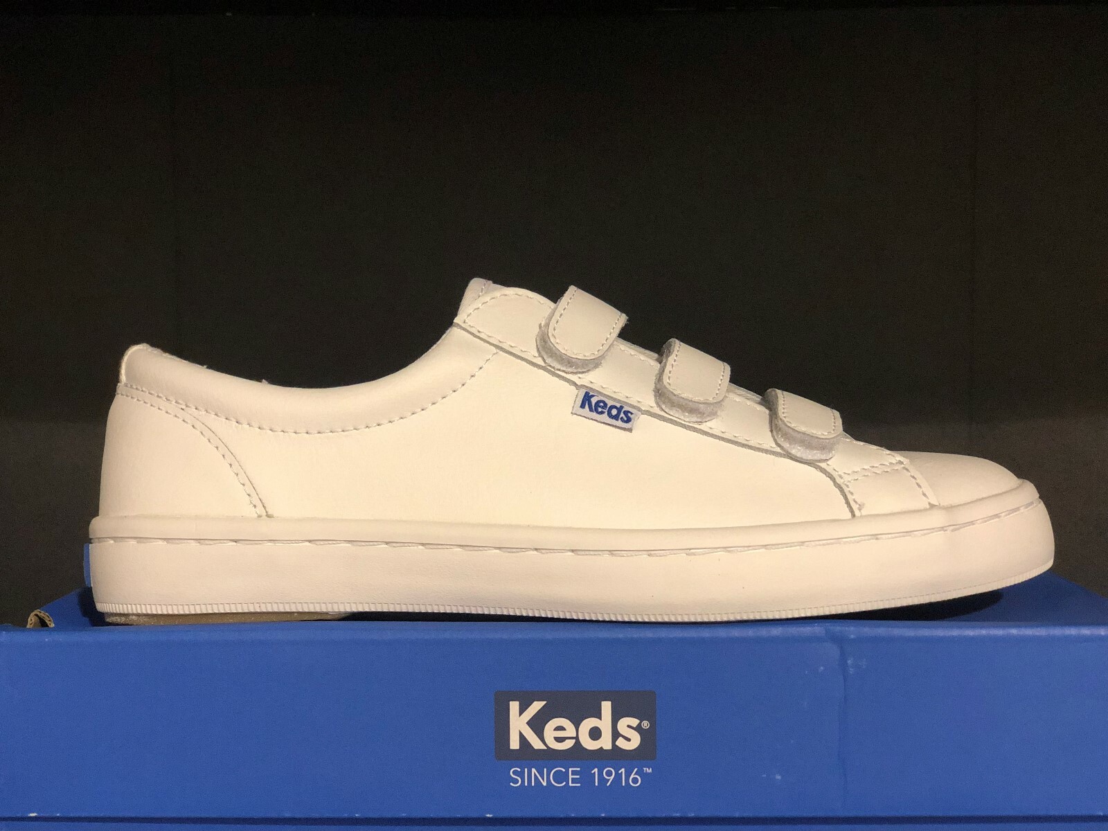 tiebreak leather keds
