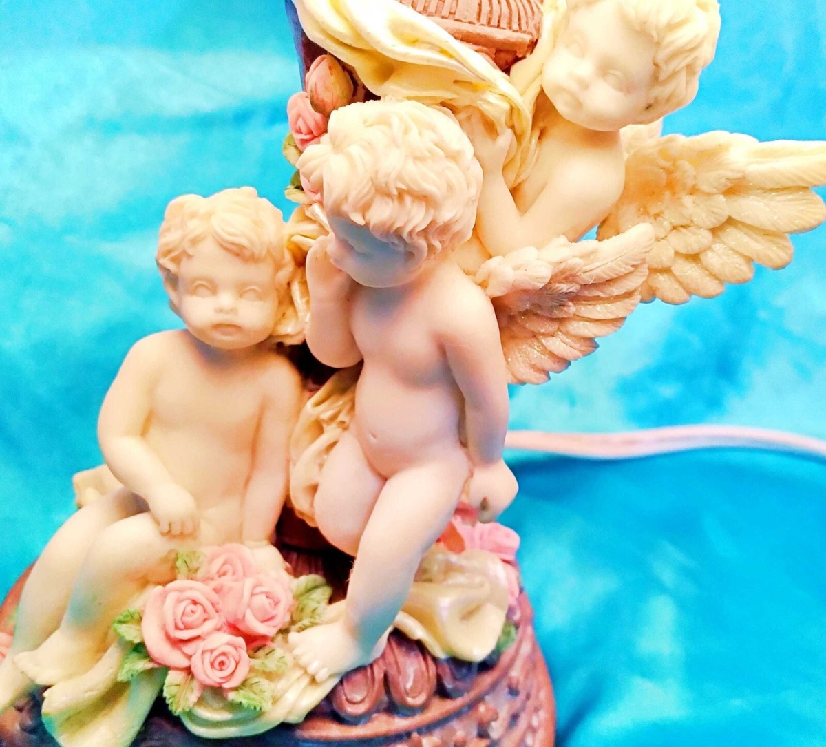 アンティーク　ポーセリアン　ポーセリン　ポーセラーツ　ランプ　ライト　エンジェル Antique Porcelain 3 Angel Cherub Lamp Hand-Painted Christian