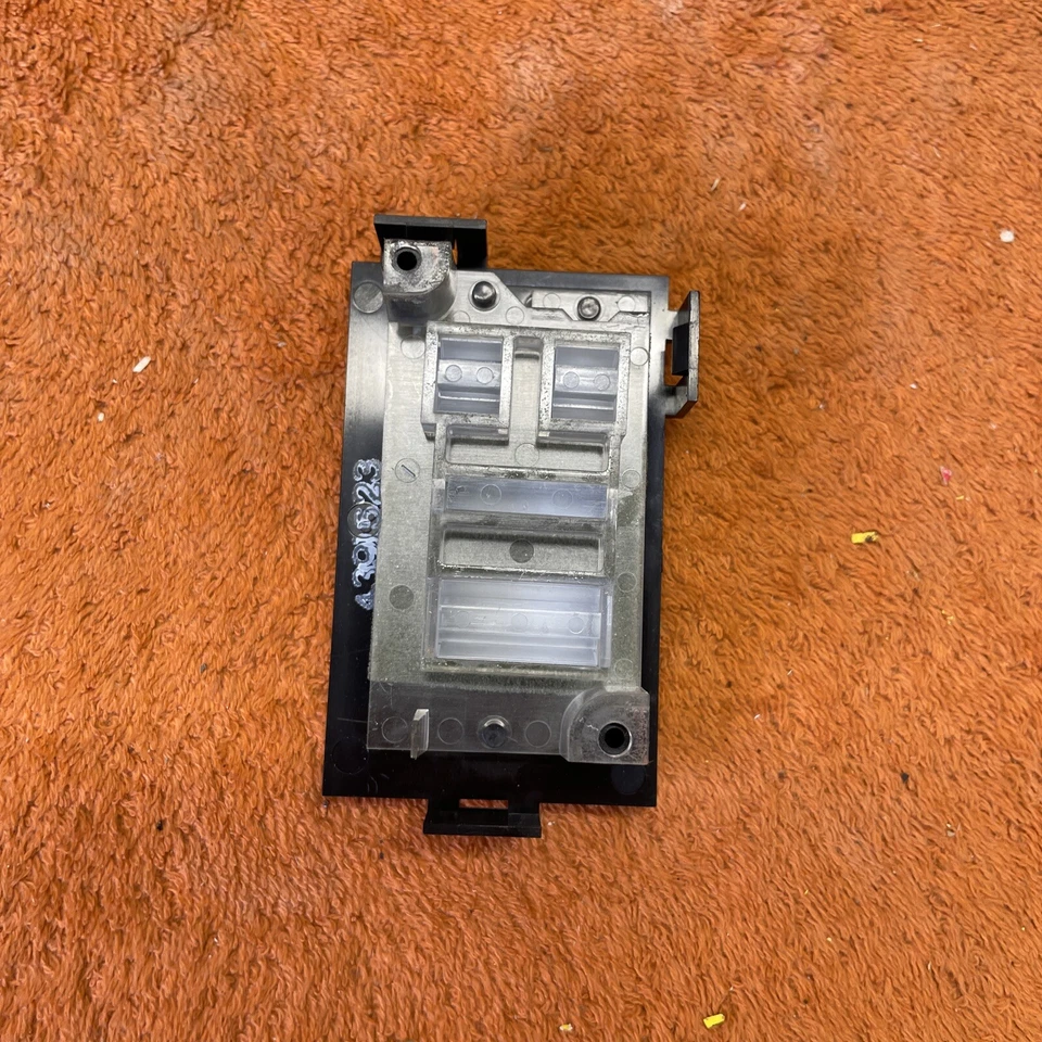 L•Vintage 1989 Dodge Daytona Shelby 2,5 л Turbo AT цифровая приборная панель новая из старых запасов - Изображение 2 из 2