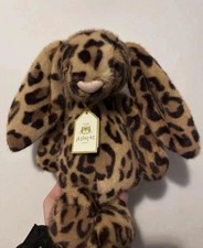 Nibbles Oatmeal Bunny - Large Jellycat | Jelly Journal
