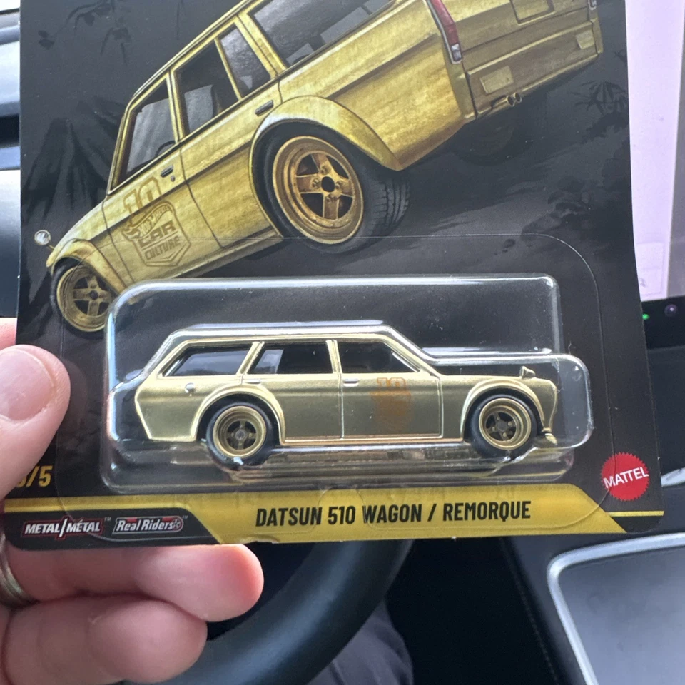 Hot Wheels 2026 Japan Historics 5 (JH5) Datsun 510 Wagon Chase 0/5 Gold - Image 2 of 4