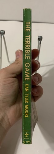 1958 “The Terrible Game” Dan Tyler Moore Berkley PB - VERY GOOD - Picture 4 of 9