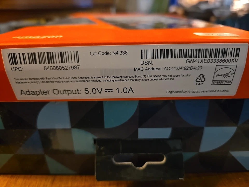 Amazon Fire HD 8 (12th Generation) 16GB, Wi-Fi, 8 inch - Black - Image 3 of 3