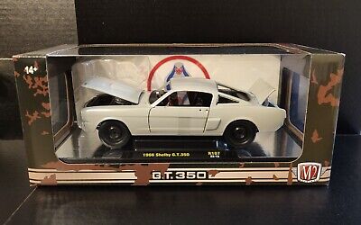 ●M2 Machines 1966 Ford Mustang チェイス New M2 Machines CHASE 1966 Shelby GT350 Ford Mustang 1:24
