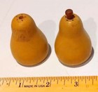 Souvenir Vintage Wooden Salt & Pepper Shakers shaped like a Pair of Pears — photo 3