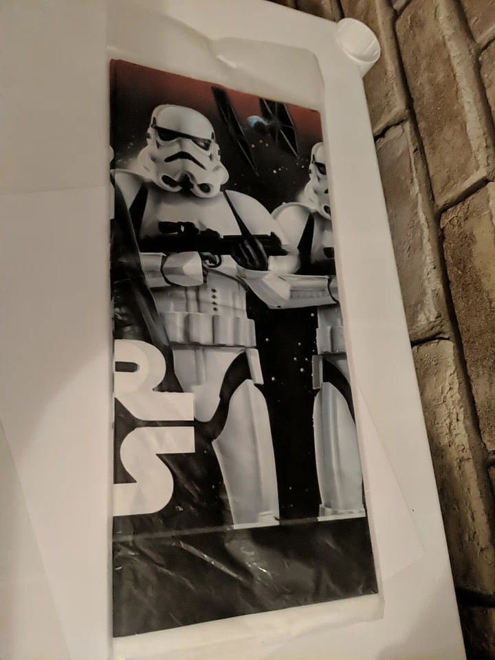 "Mantel de plástico Star Wars Amscan 52""x96"" Stormtrooper fiesta de cumpleaños clásico" Foto 2 de 2