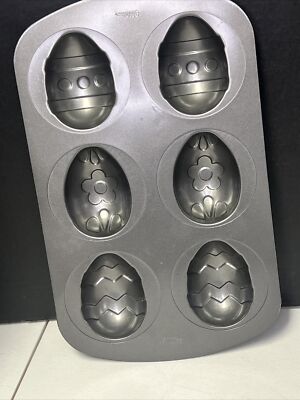 WILTON NON STICK ALUMINUM 6 CAVITY EASTER EGG CAKE MUFFIN MOLD PAN