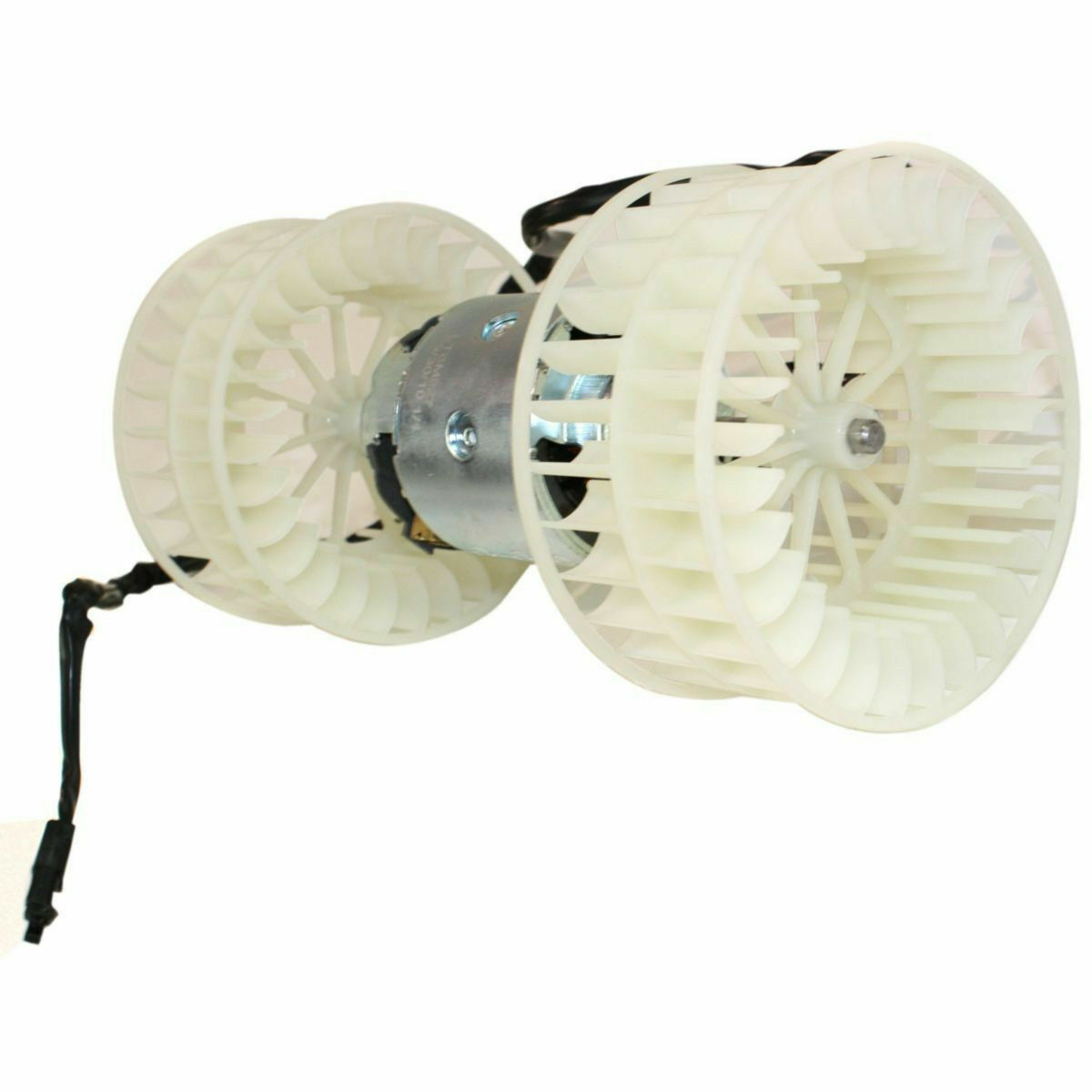 B&O. メルセデスベンツ メルセデス・ベンツ Bクラス 2019年モデル B 180 (MP202401)の価格