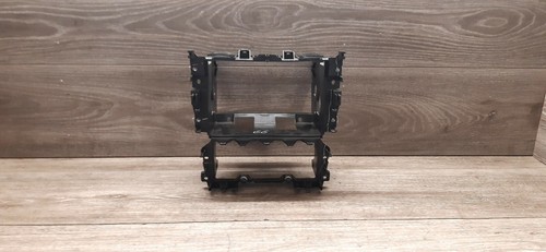 VW Golf 6 Highline Blende Doppeldin Navi Radio 5K0858089E 5K0858005E