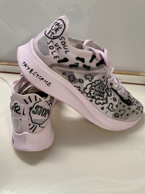 nike zoom fly sp fast pink