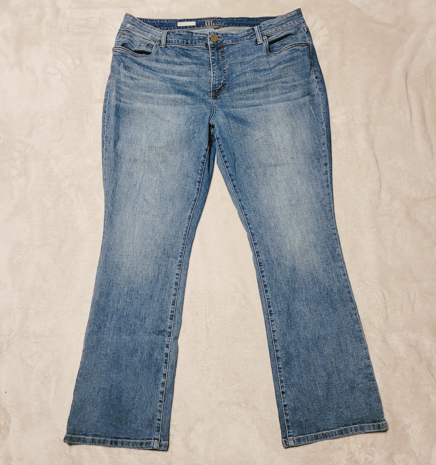 KUT Jeans Womens Size 20W Natilie Bootcut Flap Pockets Blue Stretch *Spot on Hip
