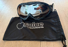 Spice Snowboards/Ski/Wintersport Goggles Mirrored Gray Lens Black Frame