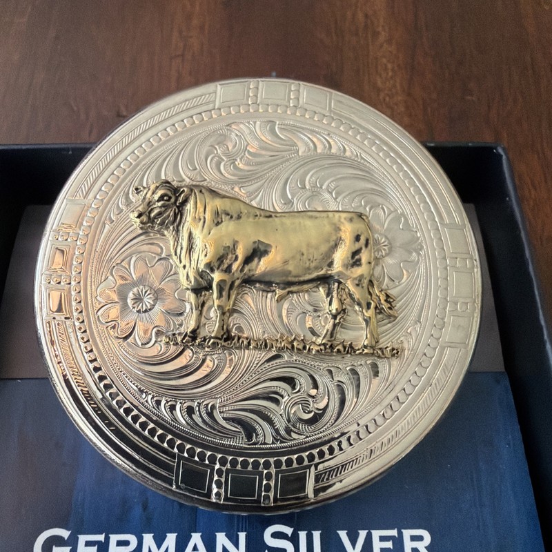 New Montana Silver Bull snuff can lid.