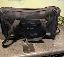 DELTA Pet Carrier for Travel Airline Approved Carrier. Medium