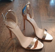 PRETTY LITTLE THING Metallic Rose Gold 4.5" Heels Ankle Strap Sexy Sandals Sz 6