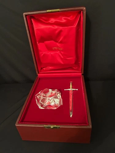 Steuben's EXCALIBUR - #1000 - with Red Case - Pristine - James Houston