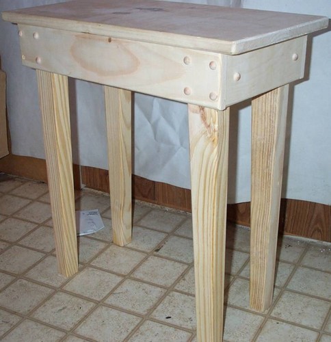 22" pine wood lamp / end side utillity table unfinished wood hand msde in USA - Picture 1 of 4