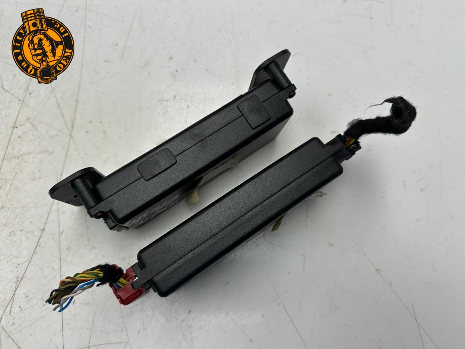 2005-2006 BENTLEY CONTINENTAL - COMMUNICATION PHONE CONTROL MODULES SET OF 2 OEM