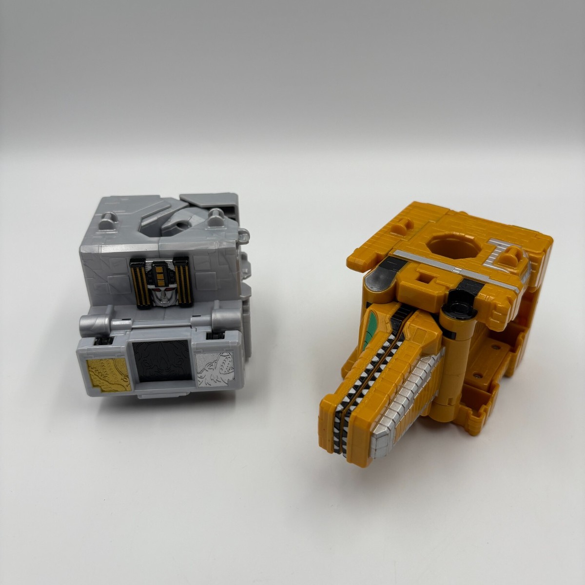 Power Rangers Zyuohger DX Zyuoh Cube Wolf 8 & Cube Crocodile