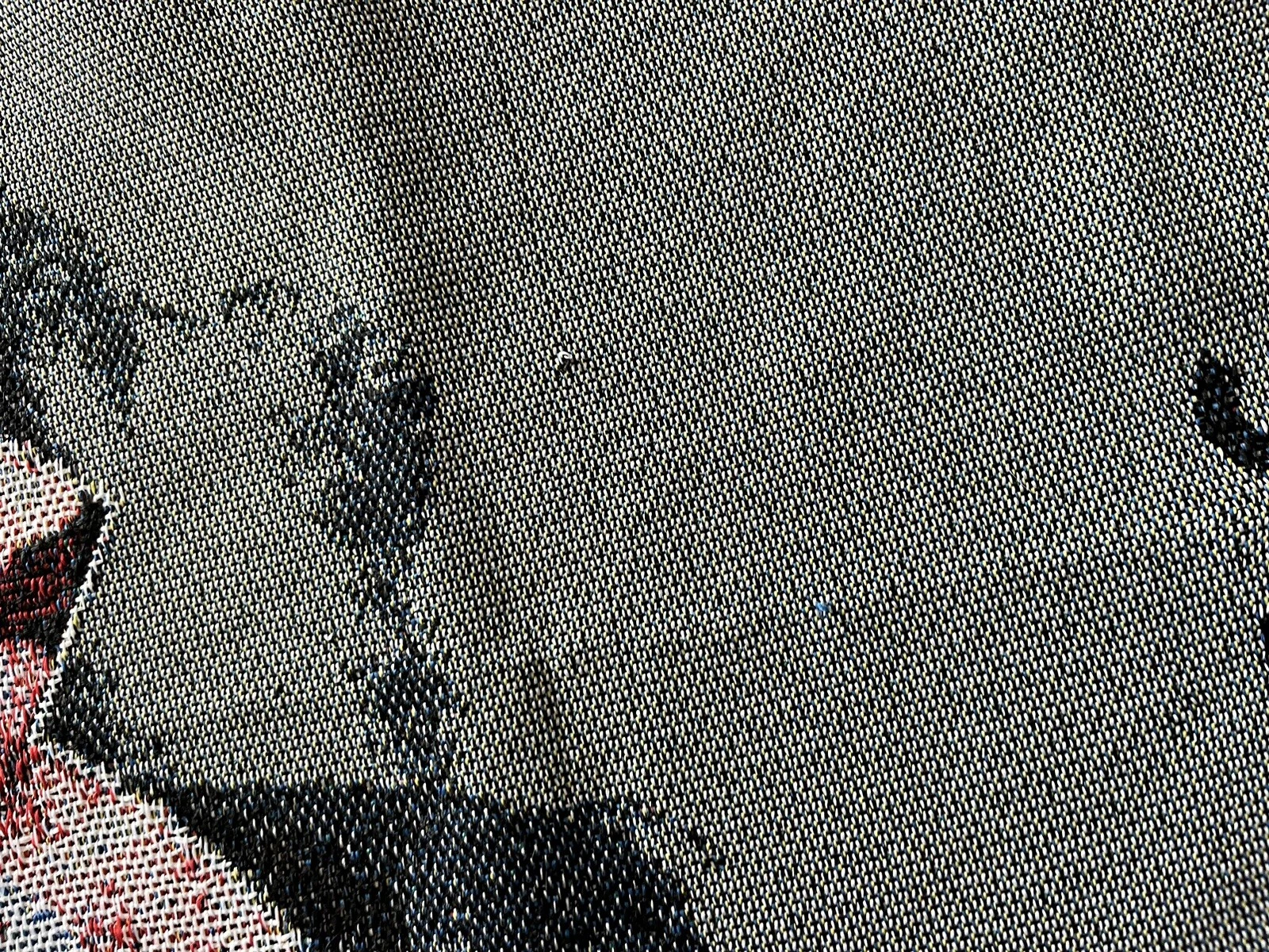 Harry Potter Hogwarts Crest Woven Tapestry Throw Blanket