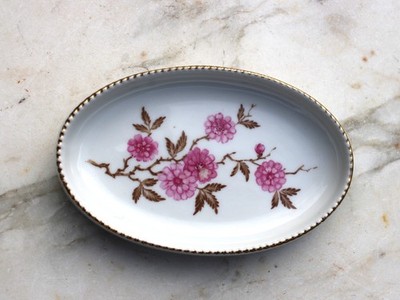Vintage Wolf Kueps Bavaria Oval Porcelain Trinket Dish Floral Gold Trim