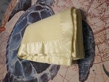 Vtg Chatham Pale Yellow Acrylic Baby Crib Blanket Satin Trim Lovey 35 X 48 USA