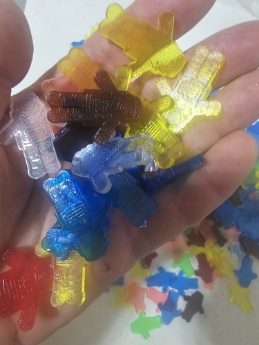 212 Piece Plastic Astronaut Set For Counting ( Approximately 1 Inch Figures) - Picture 6 of 7