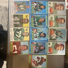 Philadelphia Eagles Mixed Lot Of 13 VG