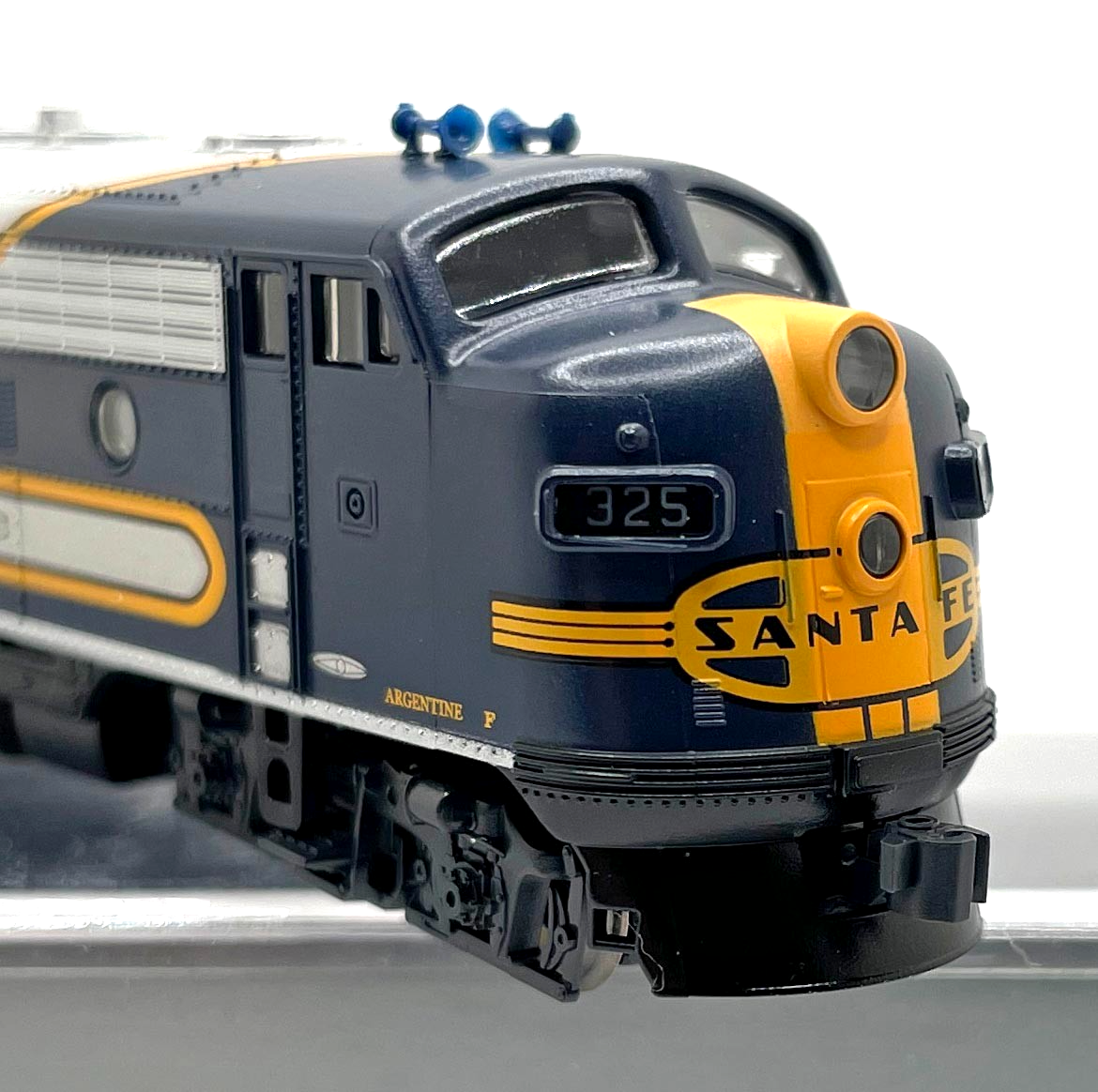 N KATO 176-2126 EMD F7A SANTA FE AT&SF # 325 BLUEBONNET | eBay