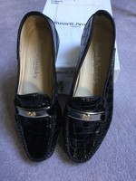 Bnib Russell & Bromley Black Patent Loafers Size 36.5/3.5 Bnib Russell & Bromley Black Patent Loafers Size 36.5/3.5