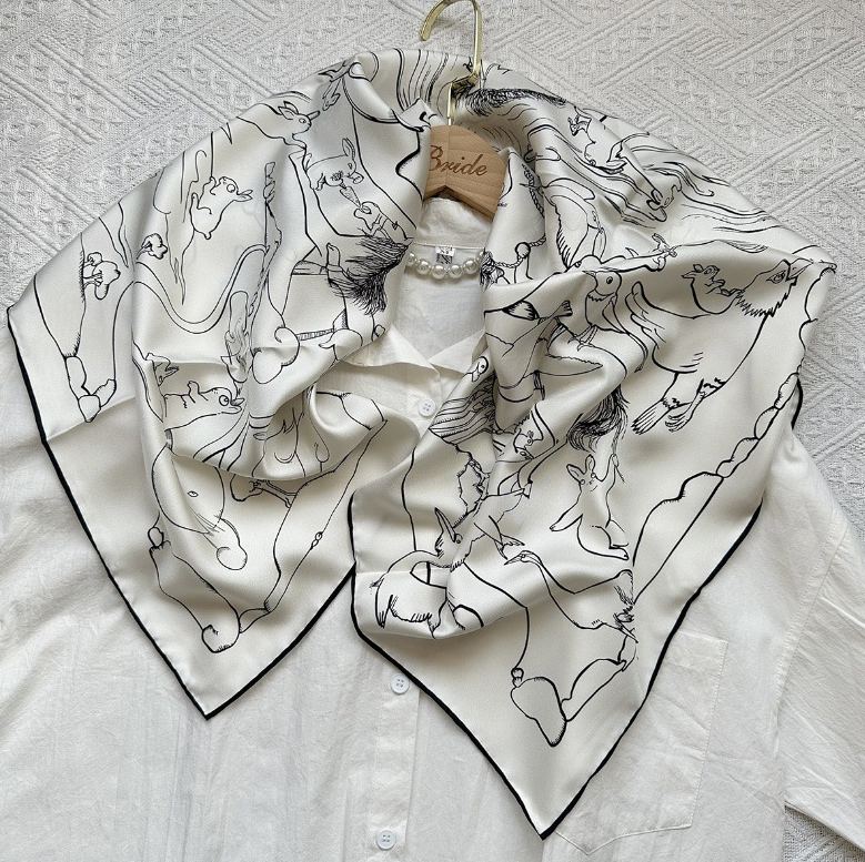 Pure 18 Momme Twill Silk Bandanna Scarf Wrap rabbit Print Square Shawl 88X88cm
