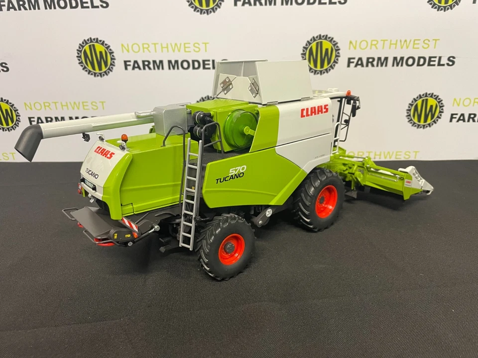 WIKING 1:32 SCALE CLAAS TUCANO 570 COMBINE HARVESTER WITH CONSPEED HEADER - Image 4 of 4